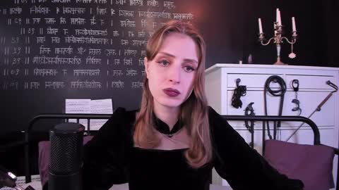 Snapshot of mistress_marlene chatting on February 11, 11:53 am Mistress Marlene online show from February 11, 11:53 am