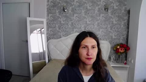 Snapshot of mistress_pamela_ chatting on September 19, 10:19 am Mistress Pamela online show from September 19, 10:19 am