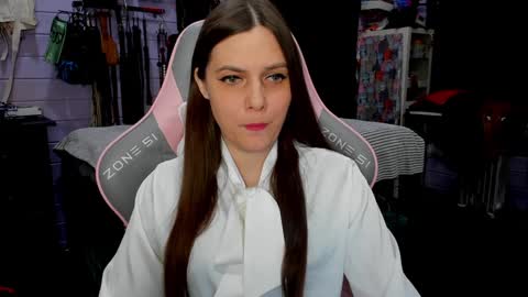 Dirty Priest and Ivi online show from January 20, 6:10 pm