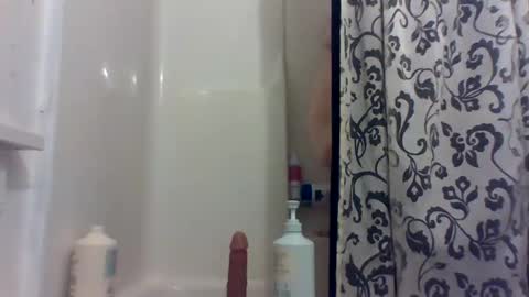 Snapshot of mistressmich623603 chatting on October 1, 7:07 am thick playful mistress new mature hornygranny online show from October 1, 7:07 am