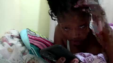 Snapshot of misty_shee chatting on October 27, 11:21 am misty_shee online show from October 27, 11:21 am