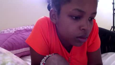 Snapshot of misty_shee chatting on October 8, 10:54 am misty_shee online show from October 8, 10:54 am