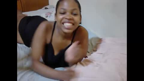 Snapshot of misty_shee chatting on September 19, 8:40 am misty_shee online show from September 19, 8:40 am