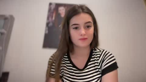 MistyFox Rea online show from June 21, 1:28 pm