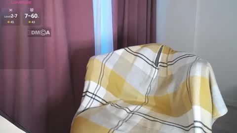 Snapshot of miu__miu chatting on October 17, 1:59 pm miu__miu online show from October 17, 1:59 pm