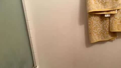 Snapshot of mixeddaddy2021 chatting on February 7, 7:07 am mixeddaddy2021 online show from February 7, 7:07 am