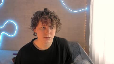 MeowMiku online show from February 11, 12:31 pm