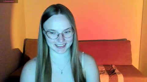 Snapshot of miya_mimi chatting on October 9, 7:08 pm Miya online show from October 9, 7:08 pm