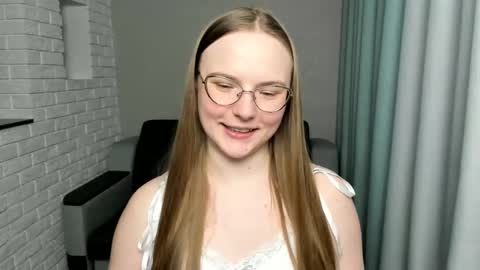 Snapshot of miya_mimi chatting on January 28, 1:59 pm Miya online show from January 28, 1:59 pm
