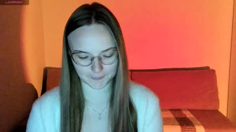 Snapshot of miya_mimi chatting on October 14, 3:48 pm Miya online show from October 14, 3:48 pm