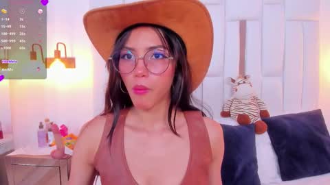 Miyu online show from October 16, 5:01 pm