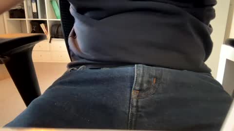 Mjnaughtyboy online show from October 3, 9:17 am