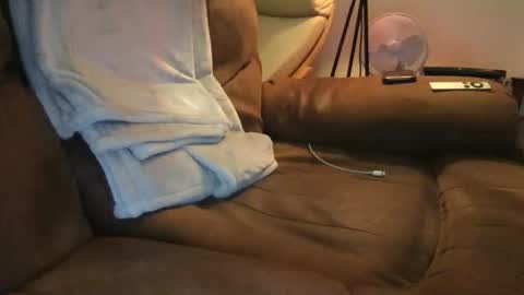 mjstratman online show from December 14, 8:15 pm