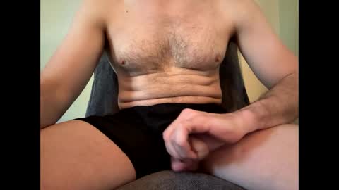 mmmdick119 online show from April 14, 7:28 pm