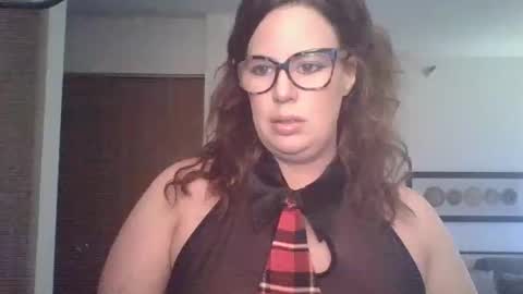 MnGirlie online show from September 10, 1:28 am