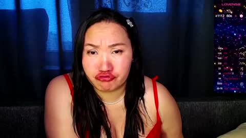 moanakoa online show from December 10, 7:16 am