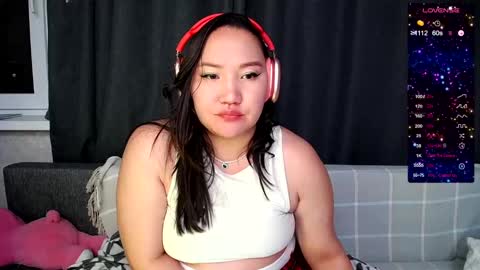 moanakoa online show from January 5, 2:06 am