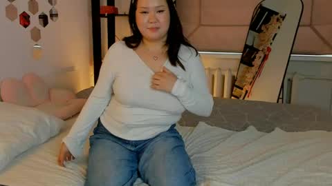 CandyStacy online show from May 8, 1:50 pm