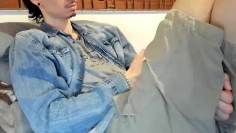 DigBreed online show from December 17, 12:23 pm