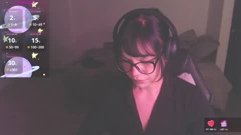 Snapshot of modjo_ chatting on October 18, 4:27 am Modjo online show from October 18, 4:27 am