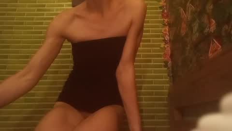 MohawkRed online show from June 12, 2:54 am