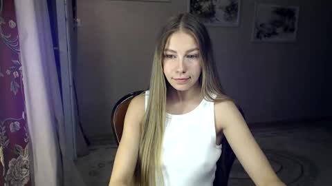 Snapshot of molli_and_tom chatting on September 22, 9:41 pm Bitcoin 1P8NuZxsaNsQTx7wJJJ7Ao1mic4nvJPVLC online show from September 22, 9:41 pm