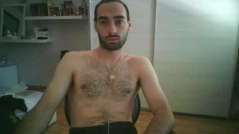 Snapshot of mollo20 chatting on September 18, 1:04 pm mollo20 online show from September 18, 1:04 pm