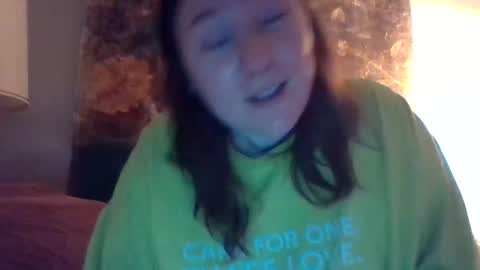 Snapshot of mollsballs123 chatting on November 1, 12:04 pm mollsballs123 online show from November 1, 12:04 pm