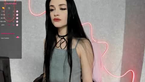 Molly - online show from October 20, 7:13 am