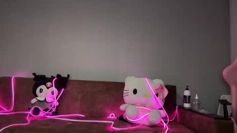 Molly dose online show from February 19, 9:03 pm