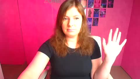Molly online show from May 10, 12:33 pm