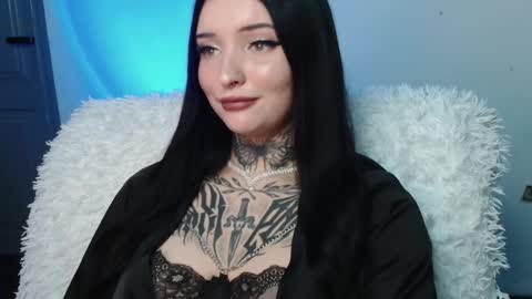 Lina online show from January 10, 5:18 pm