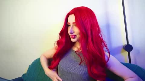 Molly online show from May 12, 6:44 am