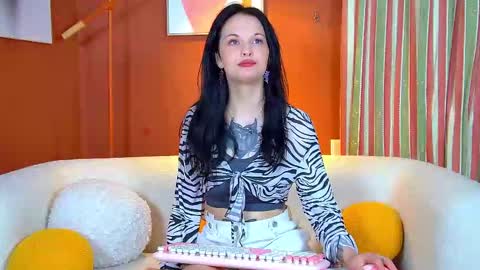 Molly online show from September 12, 6:43 pm