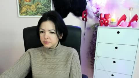 Molly online show from March 9, 7:35 am