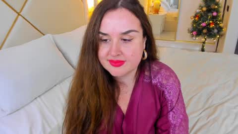 Mommynextdoor online show from December 17, 10:54 pm