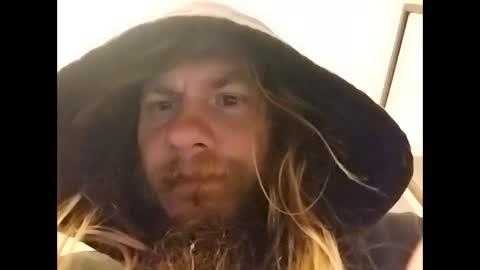 Snapshot of mommyissues2386 chatting on February 14, 3:43 am Richard Sheridan online show from February 14, 3:43 am