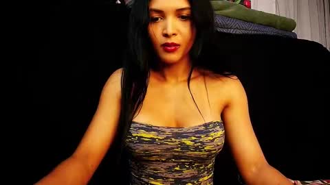 Snapshot of mommyjeva chatting on October 3, 10:51 pm Mommy Jeva online show from October 3, 10:51 pm