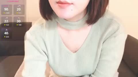 Momo online show from November 16, 2:24 am