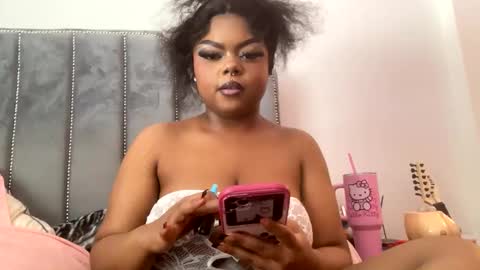 Princess Momo online show from January 28, 4:52 pm