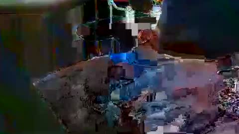 mon_za online show from December 17, 6:42 am