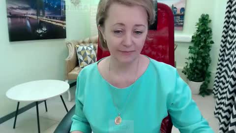 Mona online show from March 25, 11:17 am