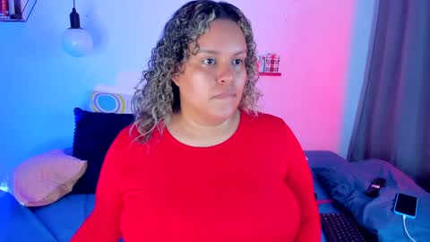 Snapshot of monica_bbw_ chatting on February 9, 1:44 am aleja independent model online show from February 9, 1:44 am