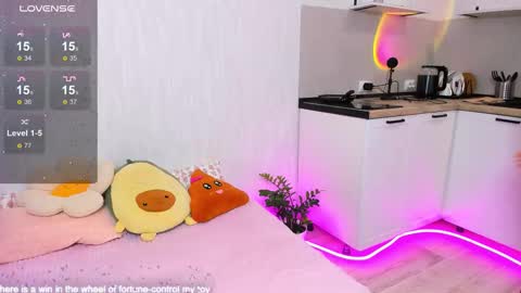 Monica online show from October 5, 12:02 pm