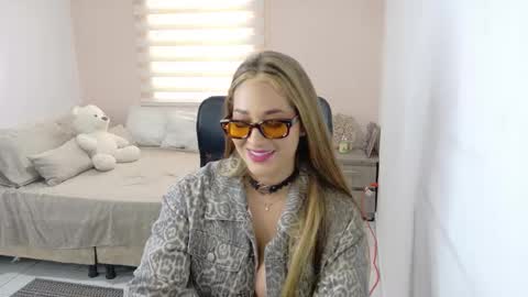    online show from March 25, 1:07 pm