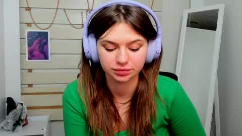 Monika online show from February 10, 4:47 pm