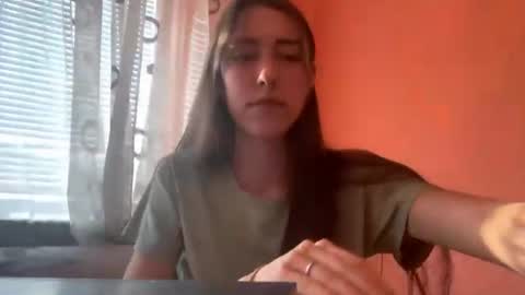 Rose online show from June 19, 4:29 am