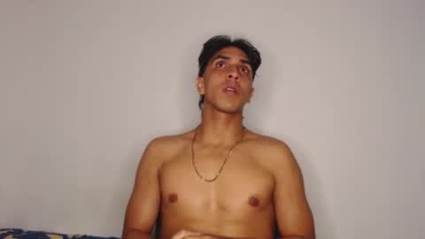 simon dice online show from December 13, 11:55 pm