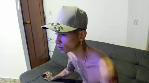 monkeyd_66 online show from December 30, 10:32 am