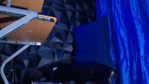 Snapshot of monster_huge_cock chatting on October 9, 2:39 am dorian online show from October 9, 2:39 am